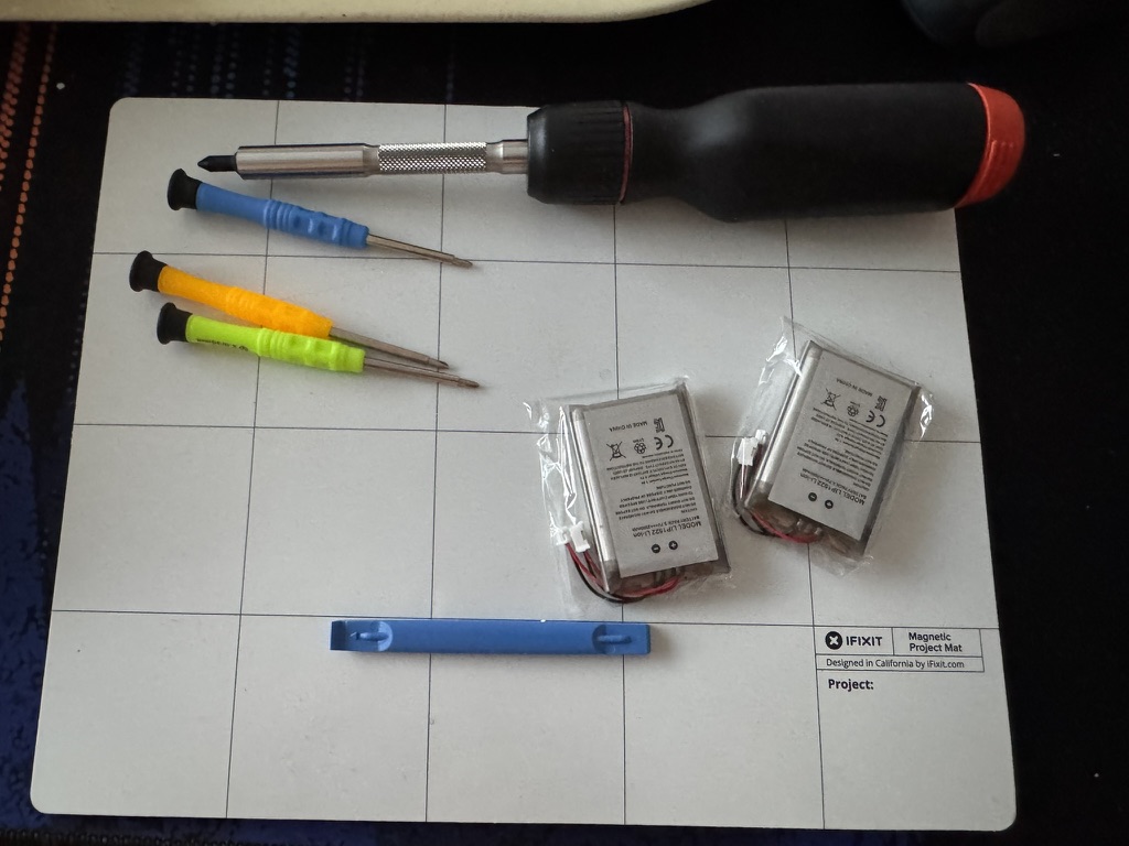 HOWTO: Batteribyte i PS4 Controller